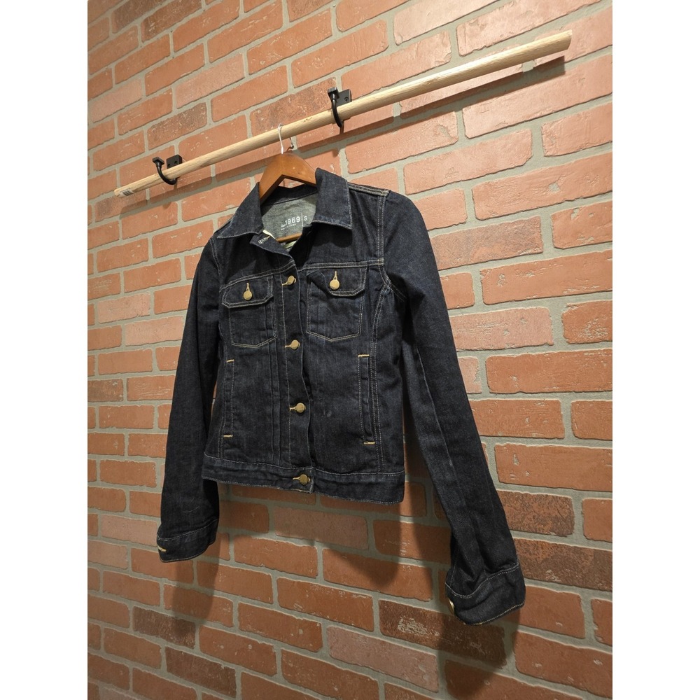 Gap 1969 Women's Blue Denim Jacket, Classic Fit, Button-Up, Size‎ small.  Sku 98 - Picture 5 of 10